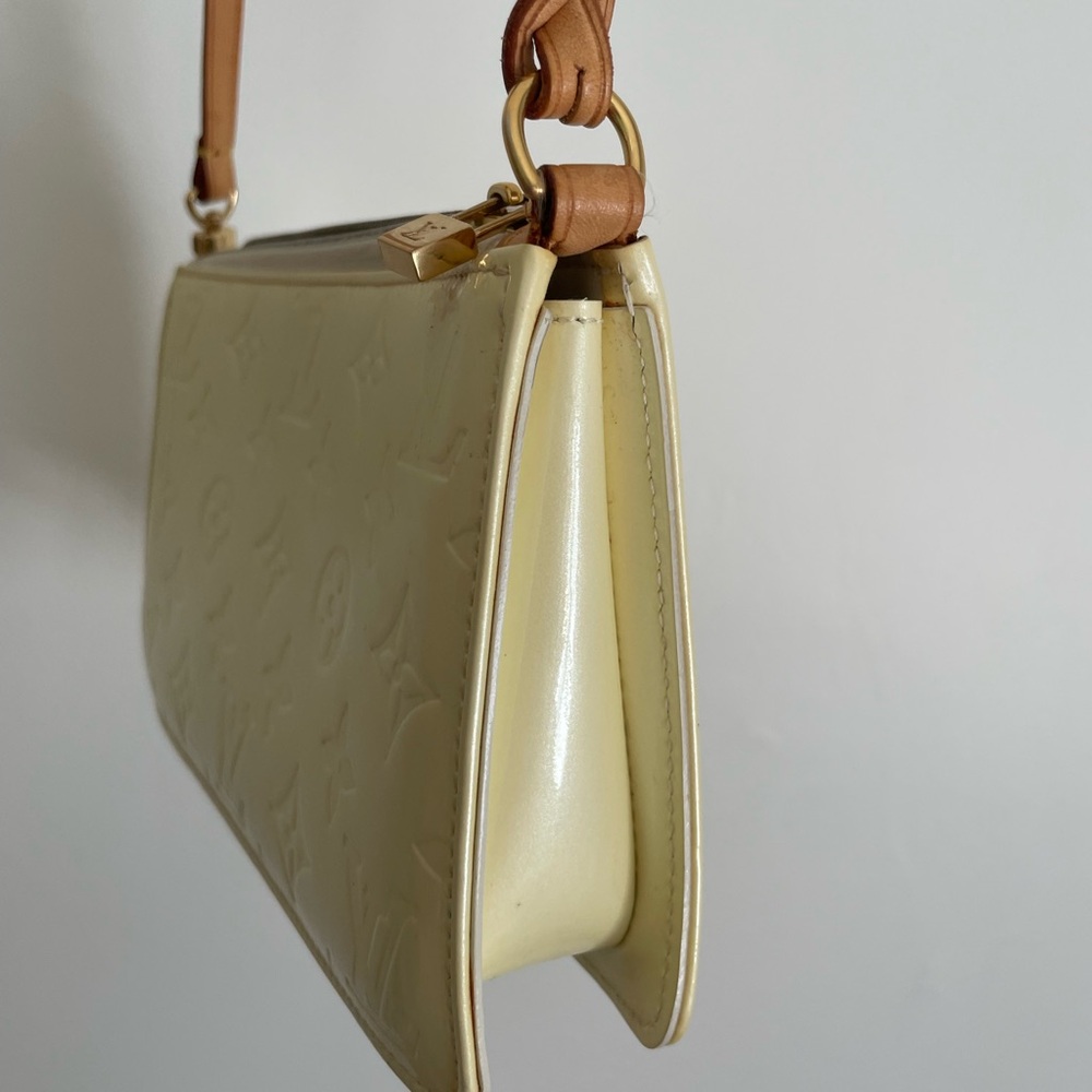Authentic Louis Vuitton Canary Yellow Vernis Shoulder Pochette with Tan Strap - Picture 5 of 11